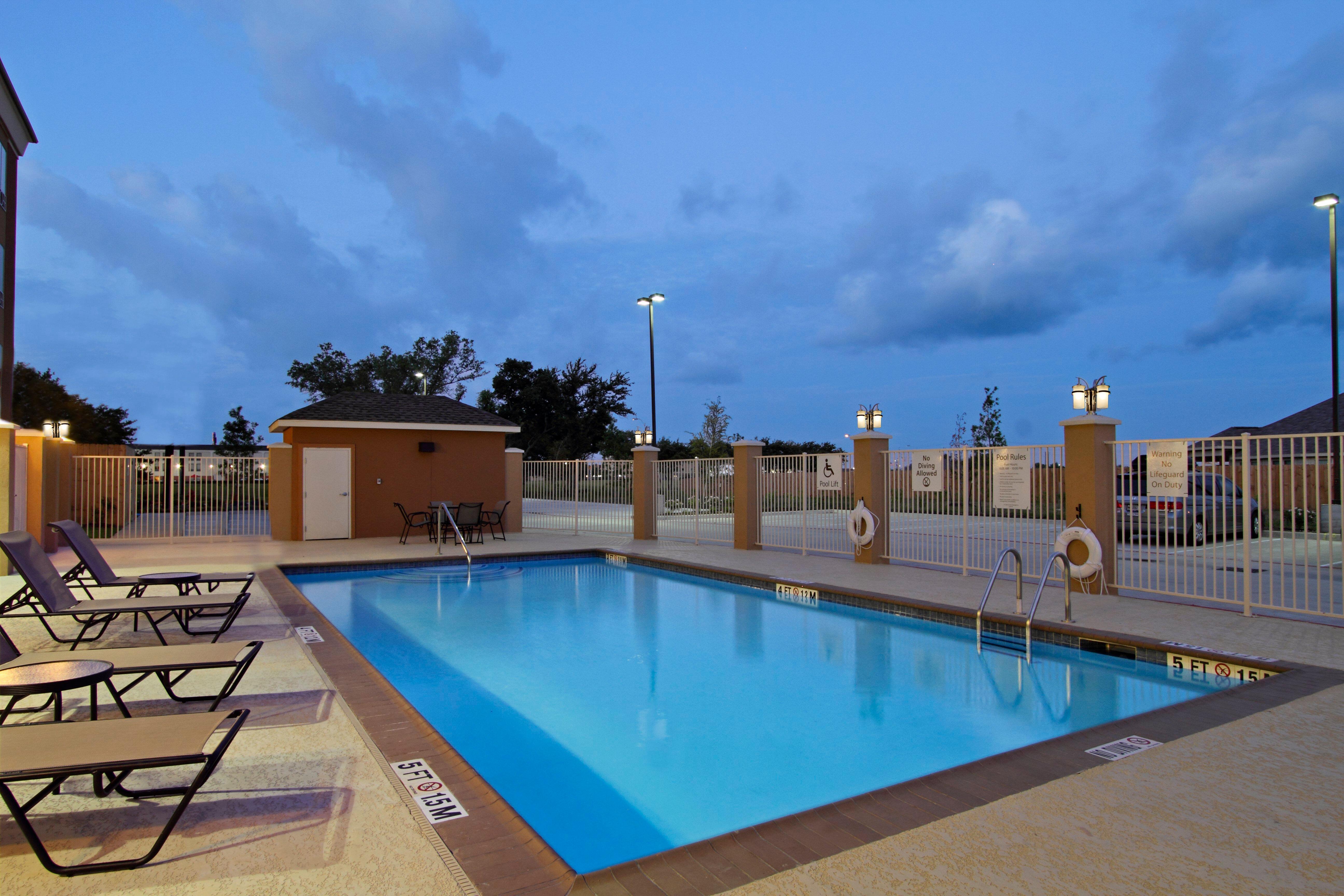 Holiday Inn Express & Suites Houston East - Baytown, An Ihg Hotel Luaran gambar